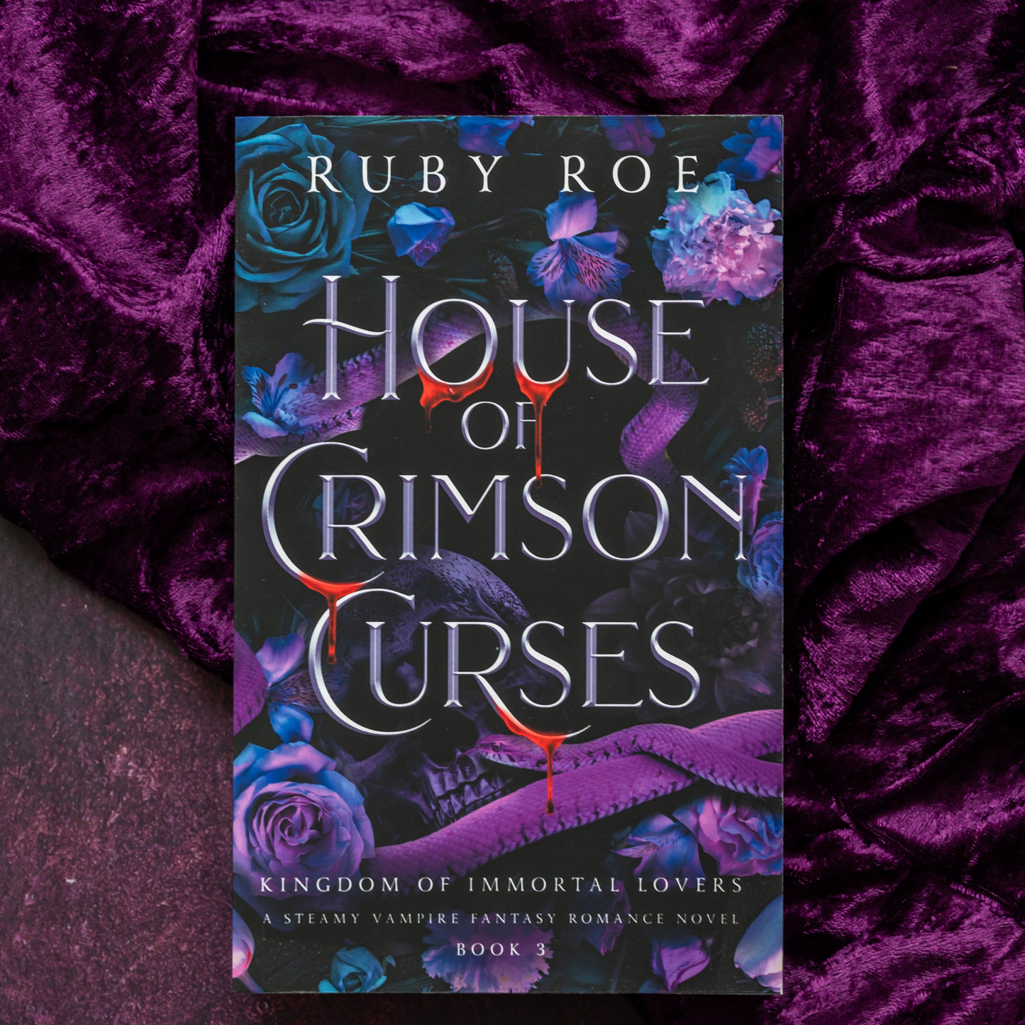 House of Crimson Curses (Kingdom of Immortal Lovers Book 3)